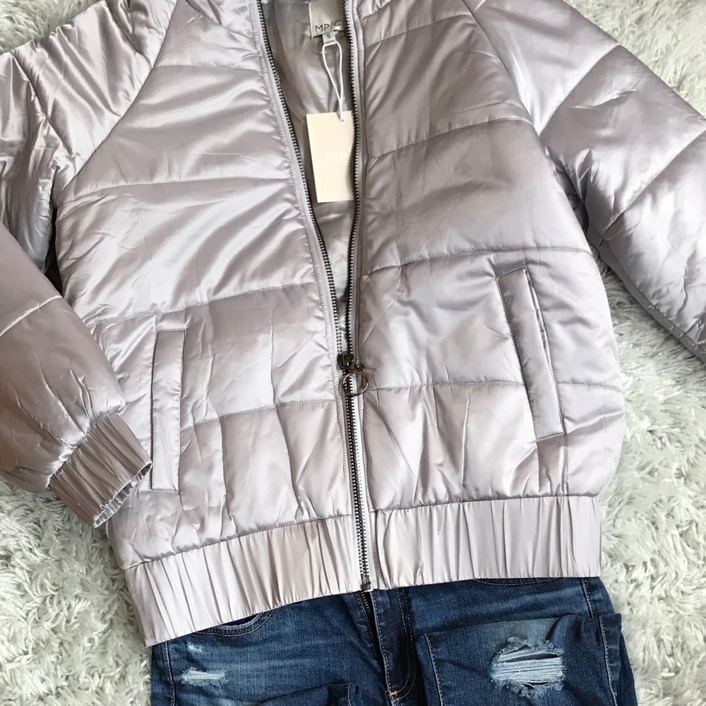 NWT Metallic Jacket Lightweight Silver Puffer - Picture 1 of 8